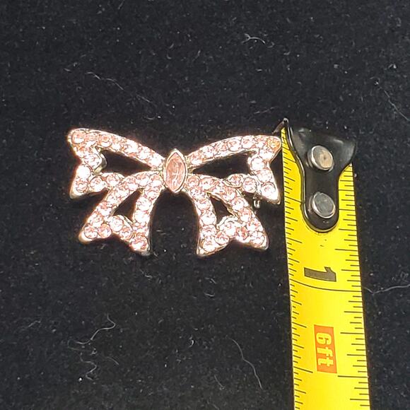 Pink Rhinestone Silver Tone Bow Unsigned Brooch Pin 1" Vtg - Picture 4 of 4